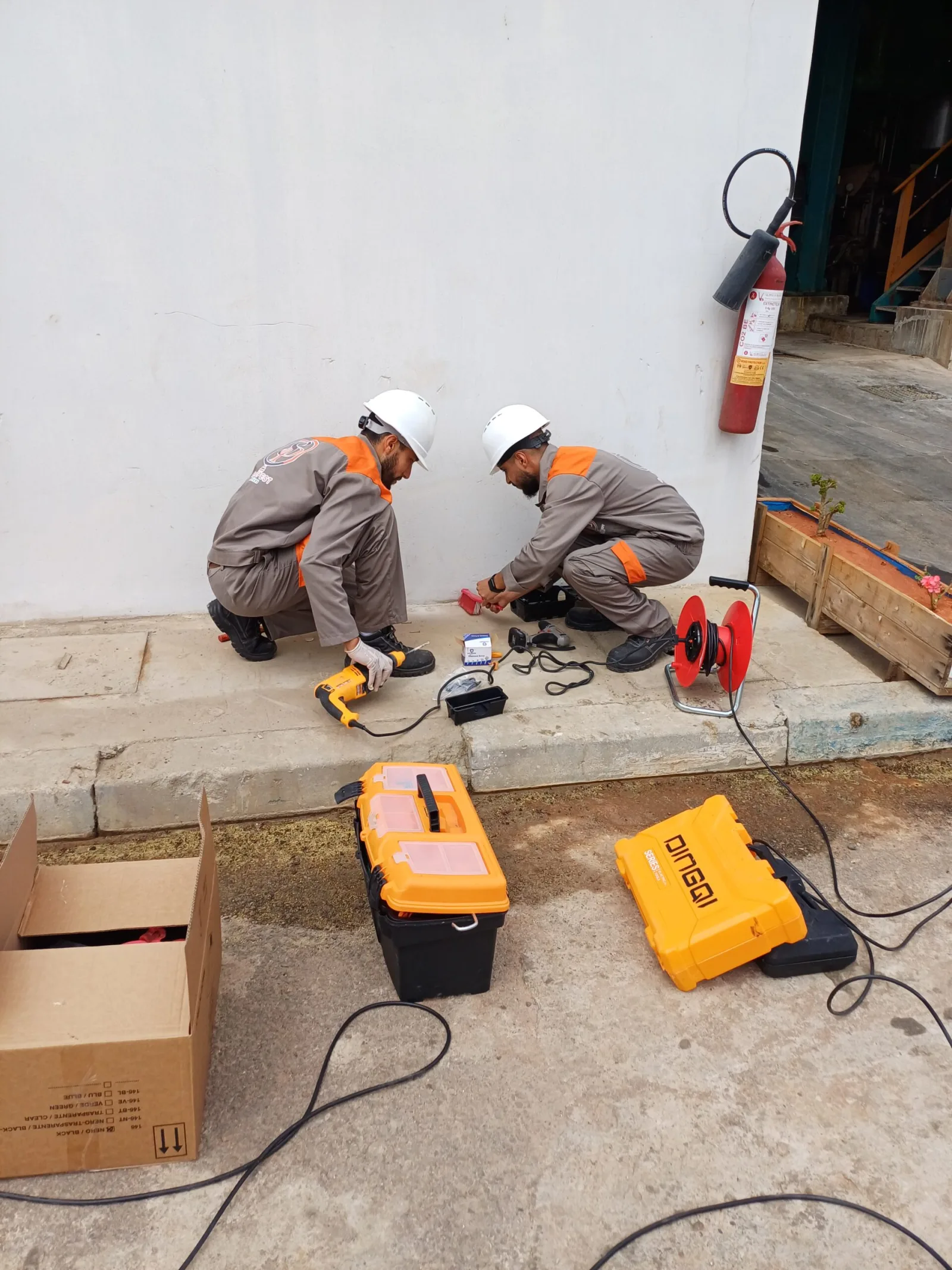 Technicien SOLUPEST en intervention de désinfection